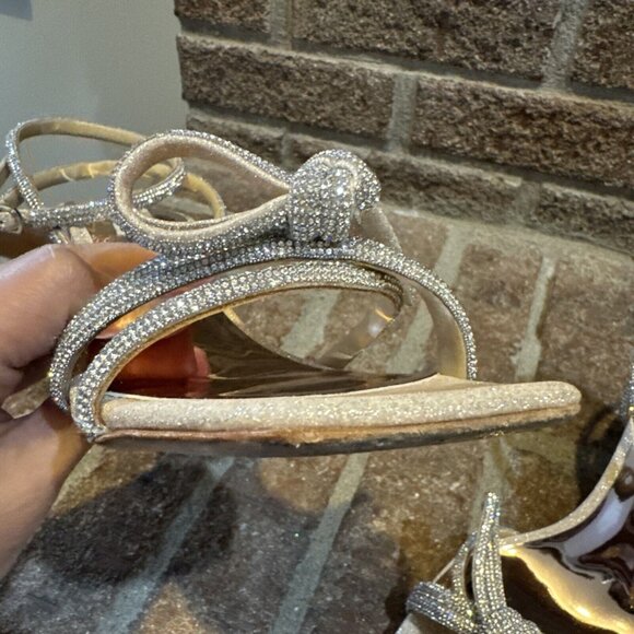 Badgley Mischka Womens Effie Strappy Bow Stiletto Heel Sandal in Soft  Gold Sz 6 - Picture 11 of 15